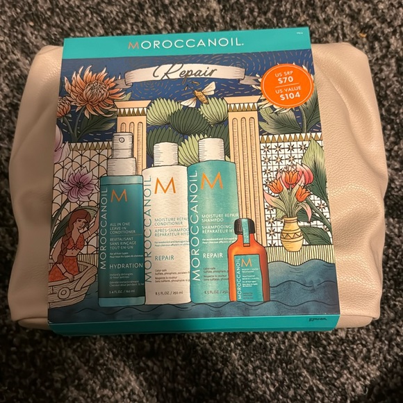 NWT Moroccan Oil Gift Set - Picture 1 of 2